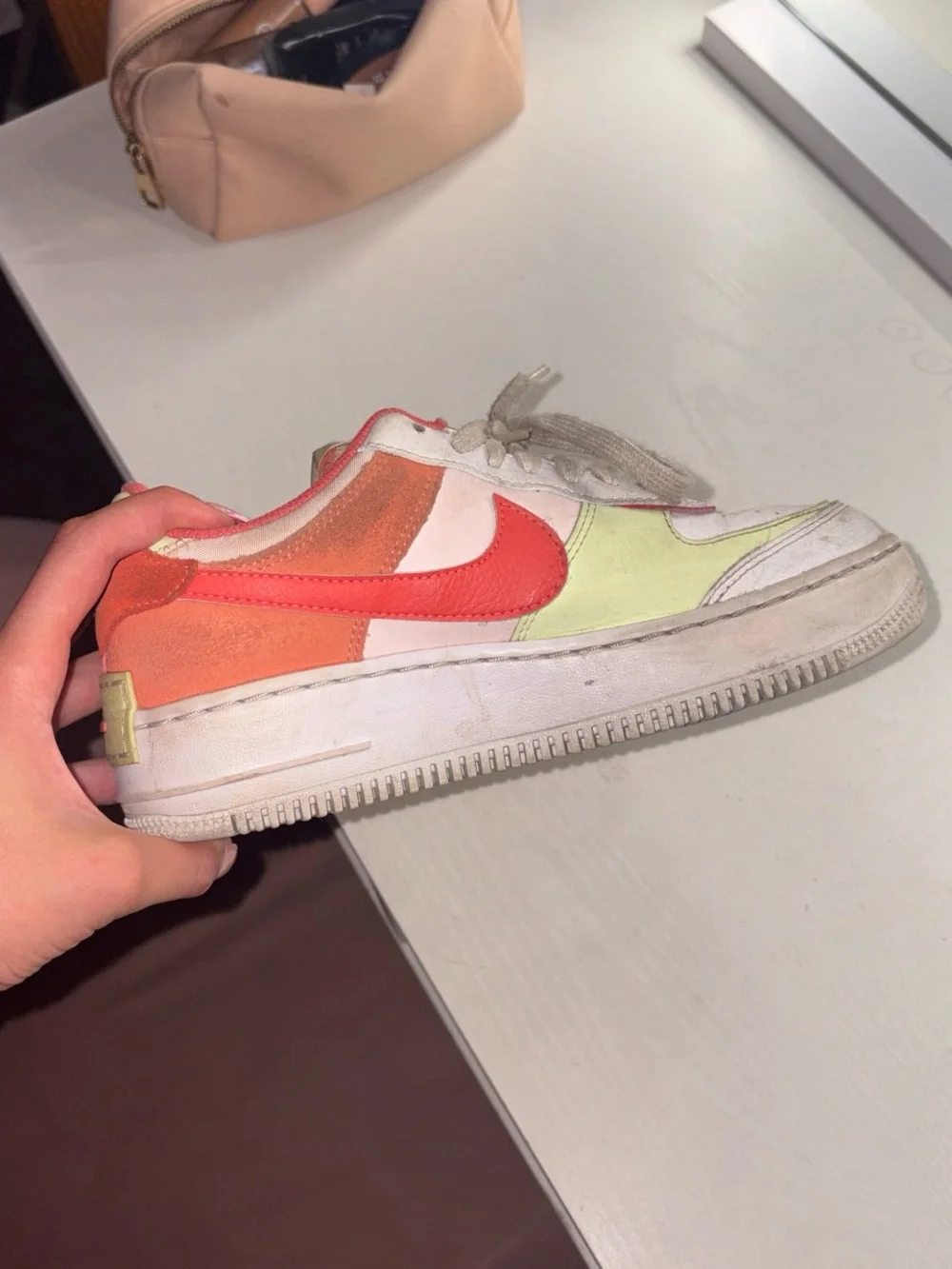 Nike low top
